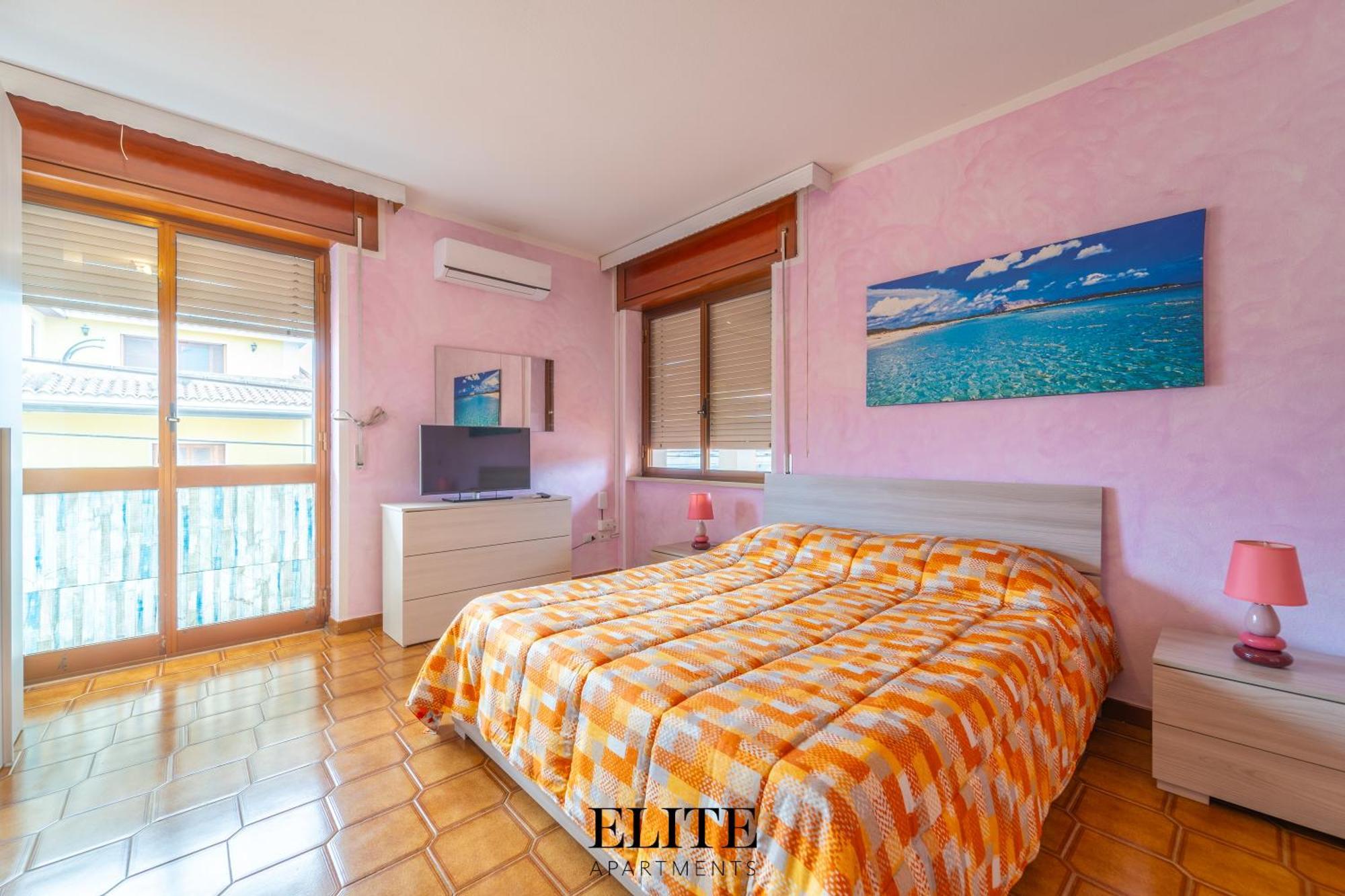 B&B My Home Al Centro Di Olbia Exteriör bild